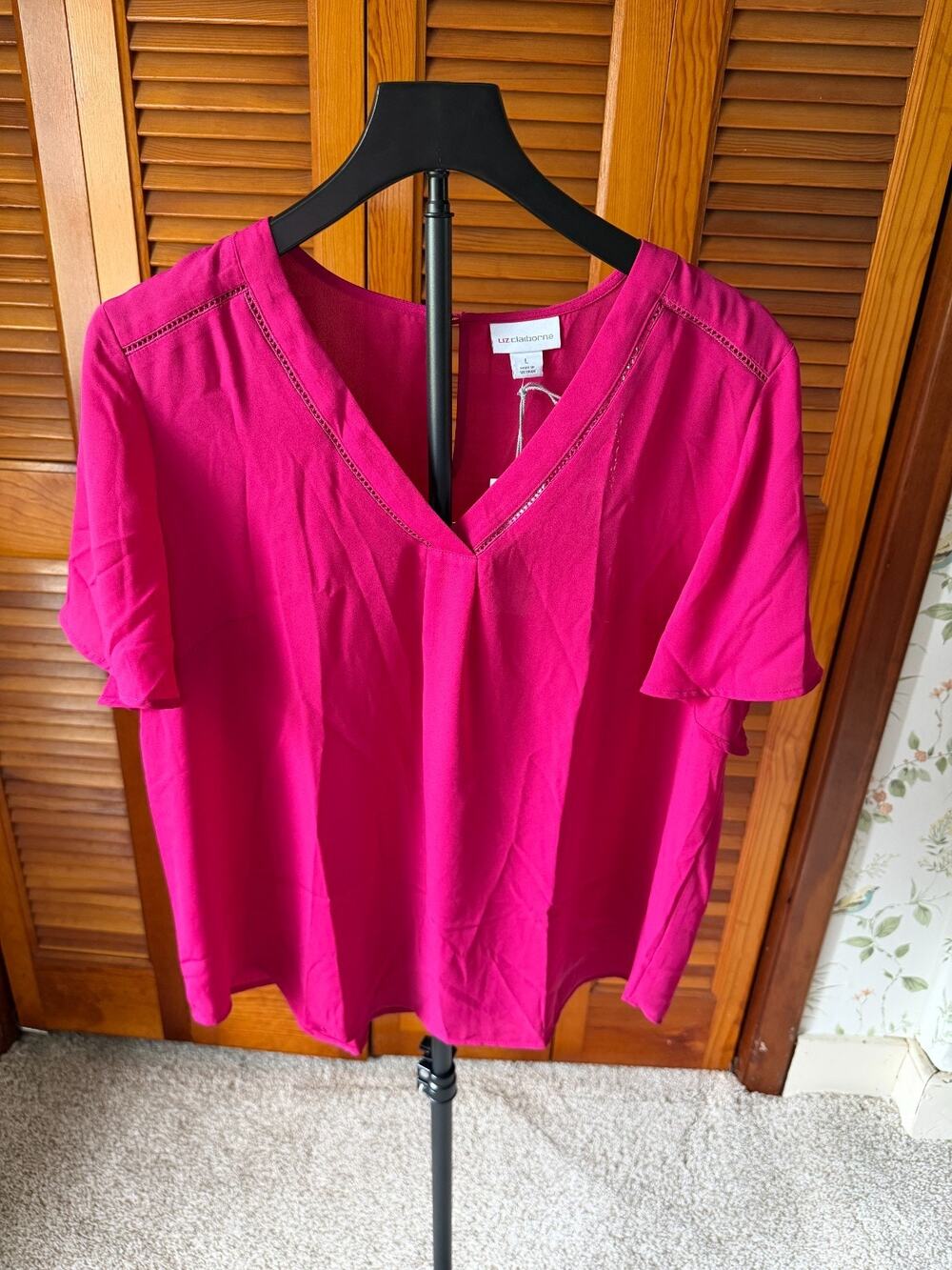 NWT Liz Claiborne Hot Pink Short Sleeved Blouse Size Large